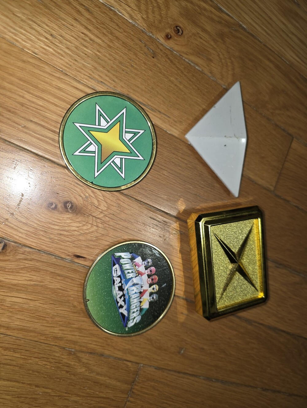 4 VINTAGE Saban Power Rangers Lost Galaxy Green Belt Badge Buckles NO SEPARATING